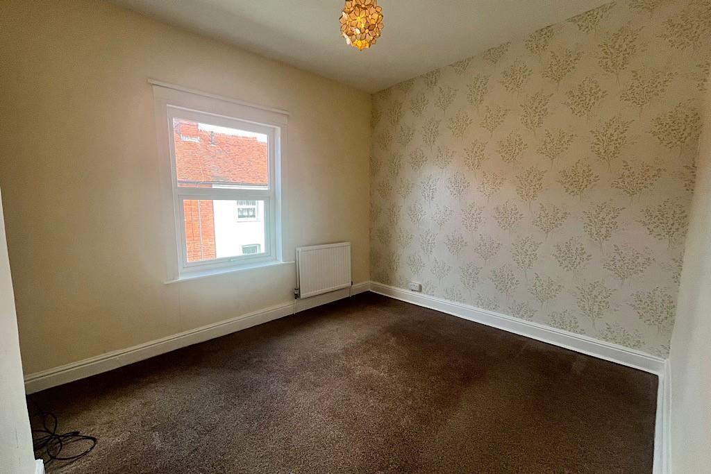 2 Upper Lord Street, Oswestry, SY11 1LT To Let